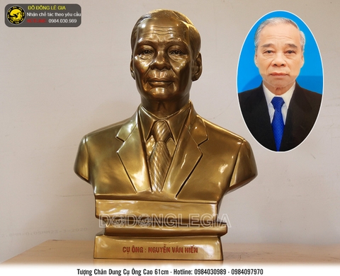 Tượng chân dung cụ ông bằng đồng đỏ cao 61 cm
