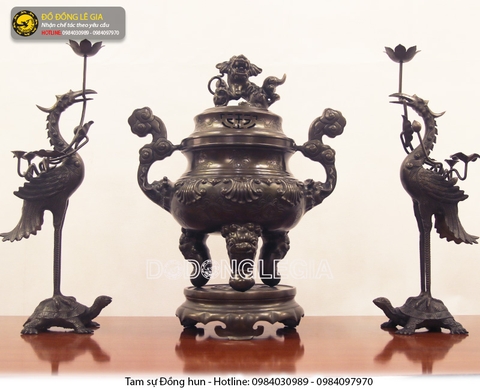 Bộ tam sự đỉnh sòi hun đen theo yêu cầu