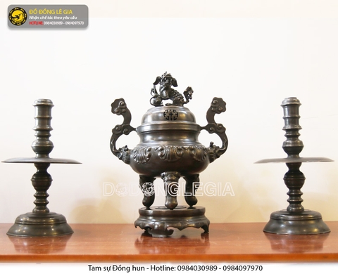 Bộ tam sự đỉnh sòi hun đen theo yêu cầu