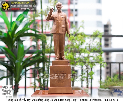Tượng Bác Hồ Vẫy Tay Chào bằng đồng đỏ cao 69cm