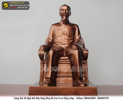 Tượng Bác Hồ ngồi ghế mây cao 61 cm - mẫu 02