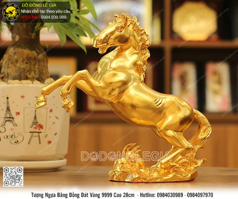 Tượng Ngựa Chiến dát vàng 9999 cao 28cm