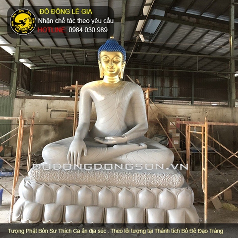 Tượng Phật Bổn Sư Thích Ca ấn địa xúc
