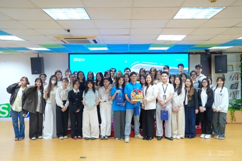 Sinh viên Đại học Thăng Long trải nghiệm thực tế cùng Sapo