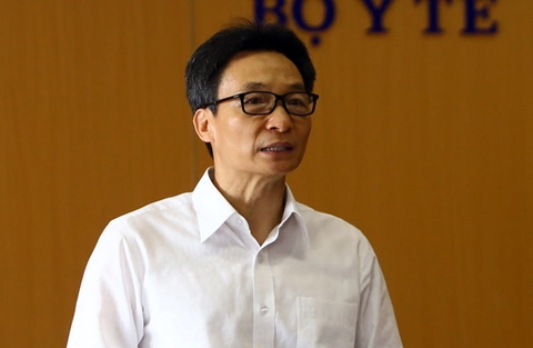 Phó thủ tướng kêu gọi người dân hạn chế ra khỏi nhà