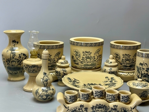 Bộ đồ thờ họa tiết sen truyền thống 1,57m  gốm chu đậu