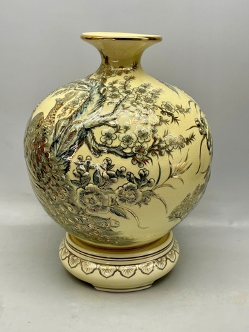 Bình hút tài lộc công đào đắp nổi H40 gốm Chu Đậu vẽ vàng 24k