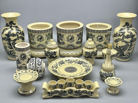 Set 7 Bộ Đồ Thờ Họa Tiết Rông Trầu Vẽ Chìm Gốm Chu Đậu Truyền Thống