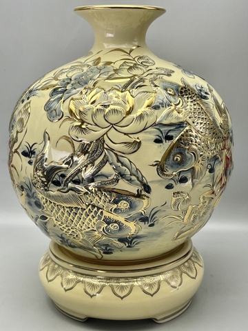 Bình Hút Tài Lộc Cá Chép Hoa Sen Đắp Nổi Gốm Chu Đậu Vẽ Vàng