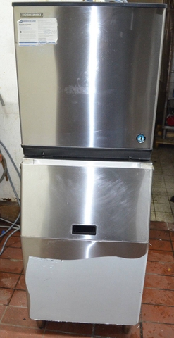 may-lam-da-cong-nghiep-hoshizaki-kmd-270aa-250kg-24h