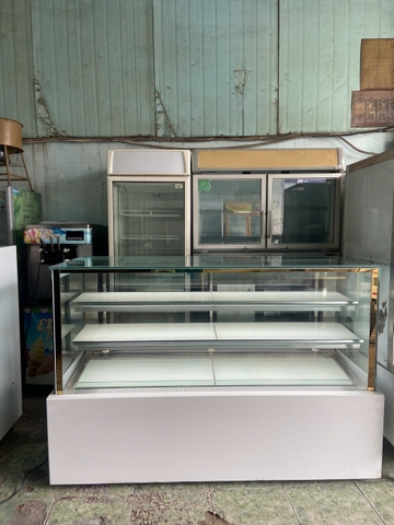 tu-banh-kem-1m8-3-tang