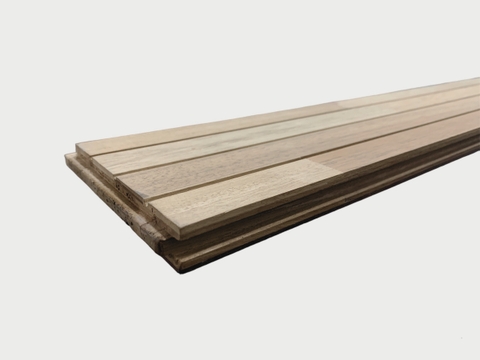 Sàn trong nhà 3 lớp mặt gỗ Tần bì nung