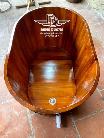 bồn tắm gỗ ovan nhỏ