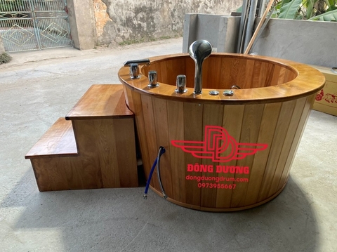 bồn tắm gỗ sục dáng tròn
