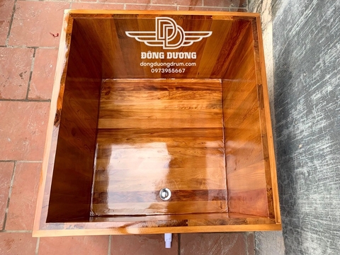 mua bồn tắm gỗ hình vuông giá rẻ