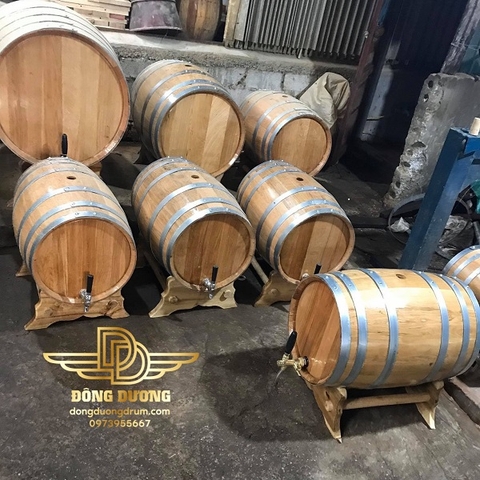 thùng gỗ sồi đựng rượu
