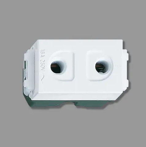 Ổ cắm đơn PANASONIC Wide dạng dẹp WEG1001SW, tròn WEG1090SW SX tại Thái Lan
