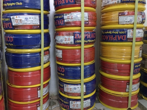Dây điện Daphaco 1.5 đơn cáp CV 7 sợi (100m)