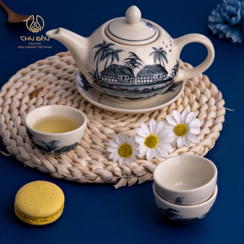 BỘ TRÀ SONG ẨM VẼ ĐỒNG QUÊ GỐM CHU ĐẬU