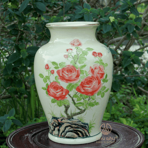 Bình hương xuân vẽ viền vàng Gốm Chu Đậu