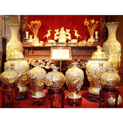 Bộ đồ thờ mạ vàng