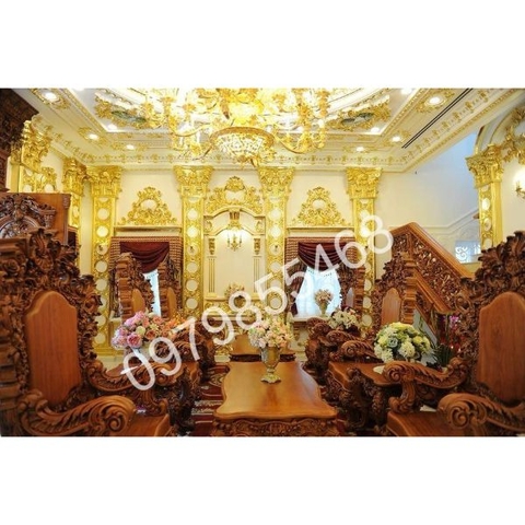 Nội thất phòng khách mạ vàng