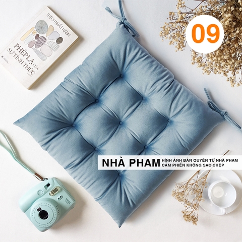 ĐỆM VUÔNG VẢI NHUNG 40CM - HÌNH 09