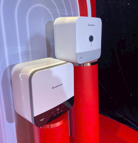 Bình nước nóng Ariston AN3 15, 30 LUX VN (MỚI)