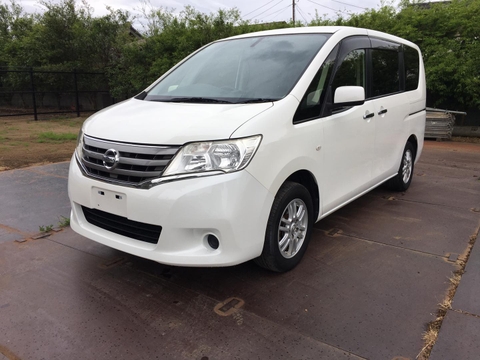 NISSAN SERENA - HigwaySTAR - 2000cc - Model 2012 - Shaken full 2 years