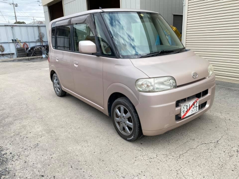 Daihatsu TANTO - Model 2006 - Shaken full 2 năm