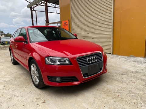 Audi A3- Model 2010-Km 45000- Shaken full 2 năm