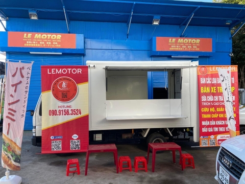 Xe bán hàng lưu động MAZDA