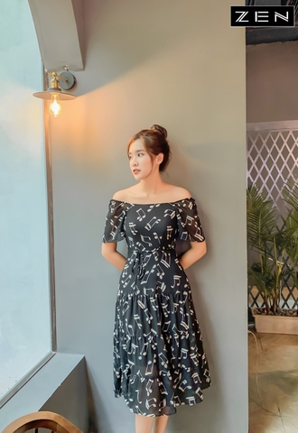 DG 21/V013/01/VÁY VOAN XÒE, TRỄ VAI, CHỮ V NÂU