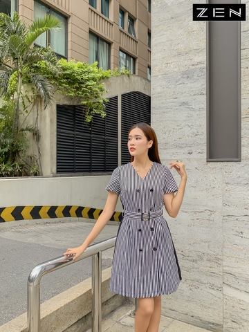 20/V091/01 /VÁY SUÔNG, CỔ V, 2 HÀNG CÚC, KẺ Đ.TRẮNG