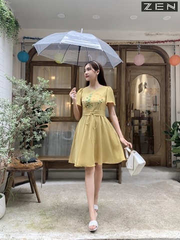 20/V099/02 VÁY XÒE, CT, ĐAI EO, THÊU NGỰC, VÀNG