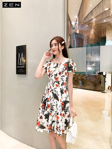 21/V020/01/VÁY XÒE, CỔ VUÔNG, CÚC NGỰC, HOA