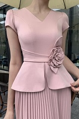 23/V026/M/02/VÁY PEPLUM, CT,  CHÂN XẾP LY, HỒNG
