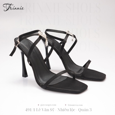 EVA sandal dây đá đen