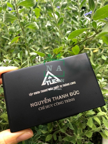 hop-dung-name-card-qua-tăng