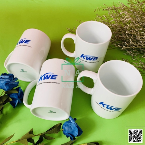 ly-su-bat-trang-400ml-in-logo-KWE