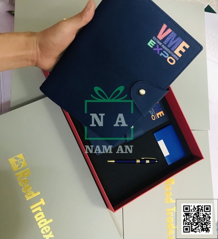 set-qua-tang-so-tay-but-ky-binh-giu-nhiet-hop-name-card