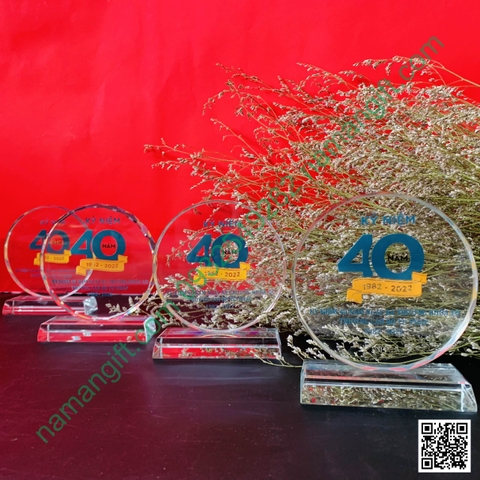 KỶ NIỆM CHƯƠNG PHA LÊ IN THEO YÊU CẦU