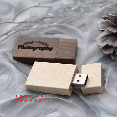 usb gỗ khắc chữ