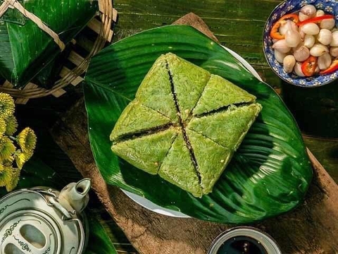 Bánh Chưng Chay Bắc (Đòn 1kg) (Nấm Hương, Hạt Điều)