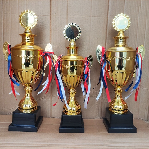 Cúp thể thao S104