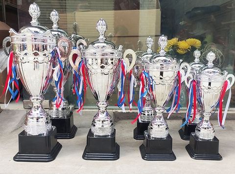 Cúp Bạc Kim Loại 2072