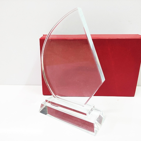 Kỷ niệm chương cánh buồm