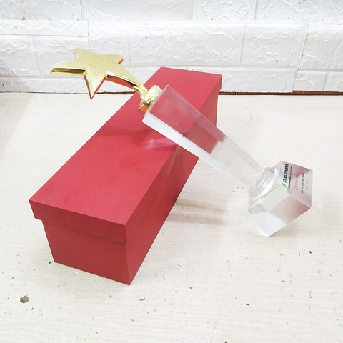 Cúp ngôi sao CPL-02