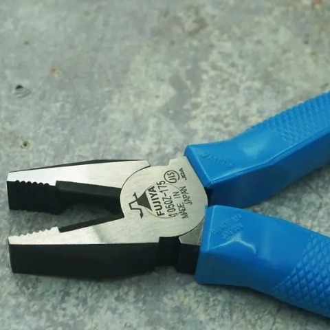 Kìm điện Fujiya 1050Z-175 175mm