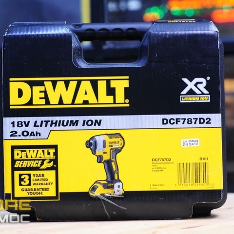 Máy bắn vít pin Dewalt DCF787D2 18V